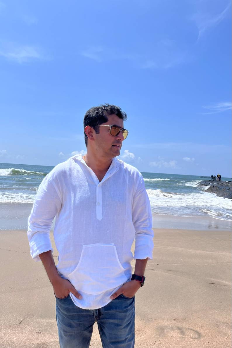 90819454 3643 medium large