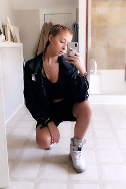 Betyykisslovelylady 's photo