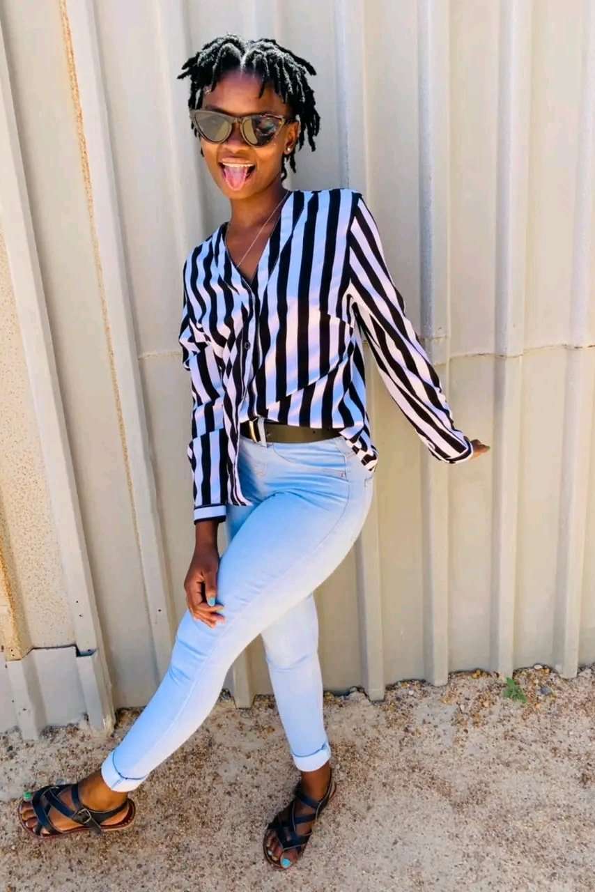 90061852 4349 medium large