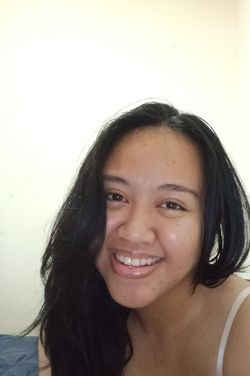 Vee's photo