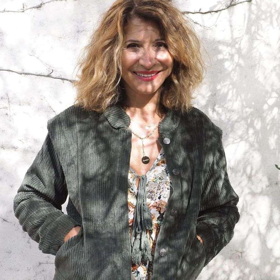 33181451 8998 medium large