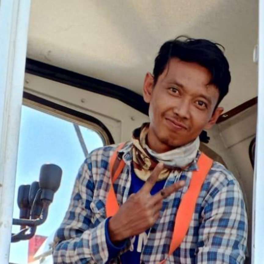 85464724 7953 medium large