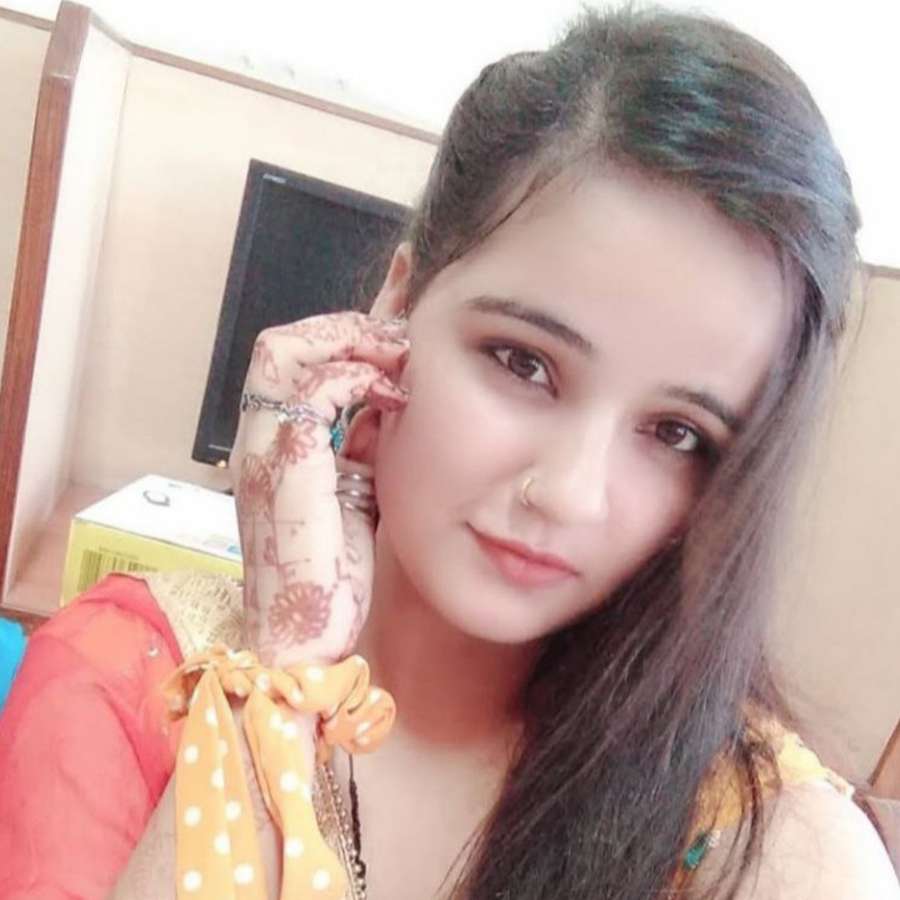 88132123 431 medium large