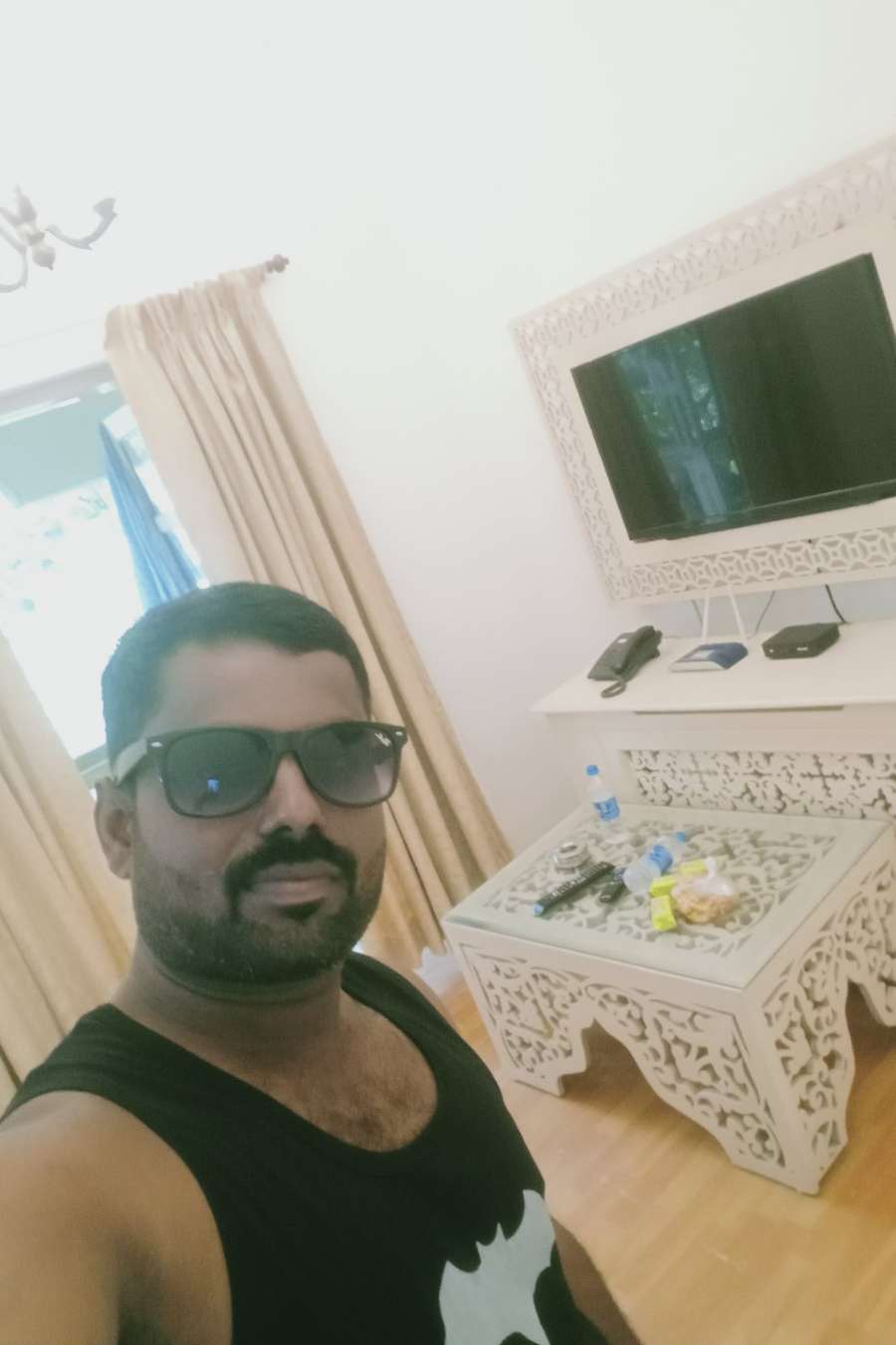 89810563 3208 medium large