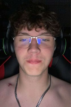 Dustin's photo