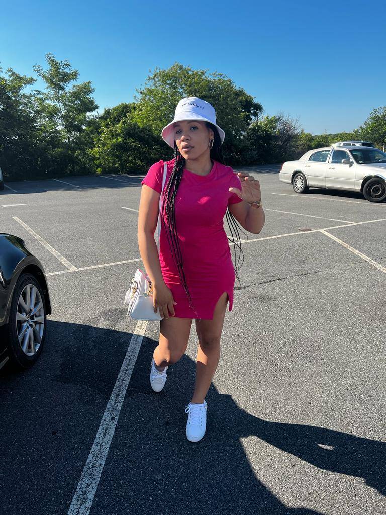 Kimberly Is there anyone real here??? Chaffee Village Chat