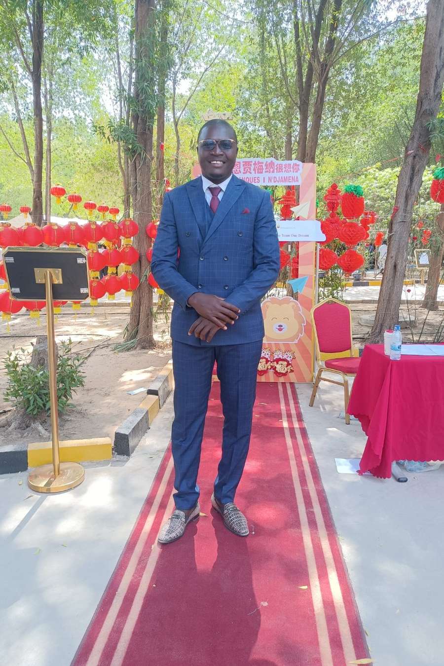 90367568 2188 medium large