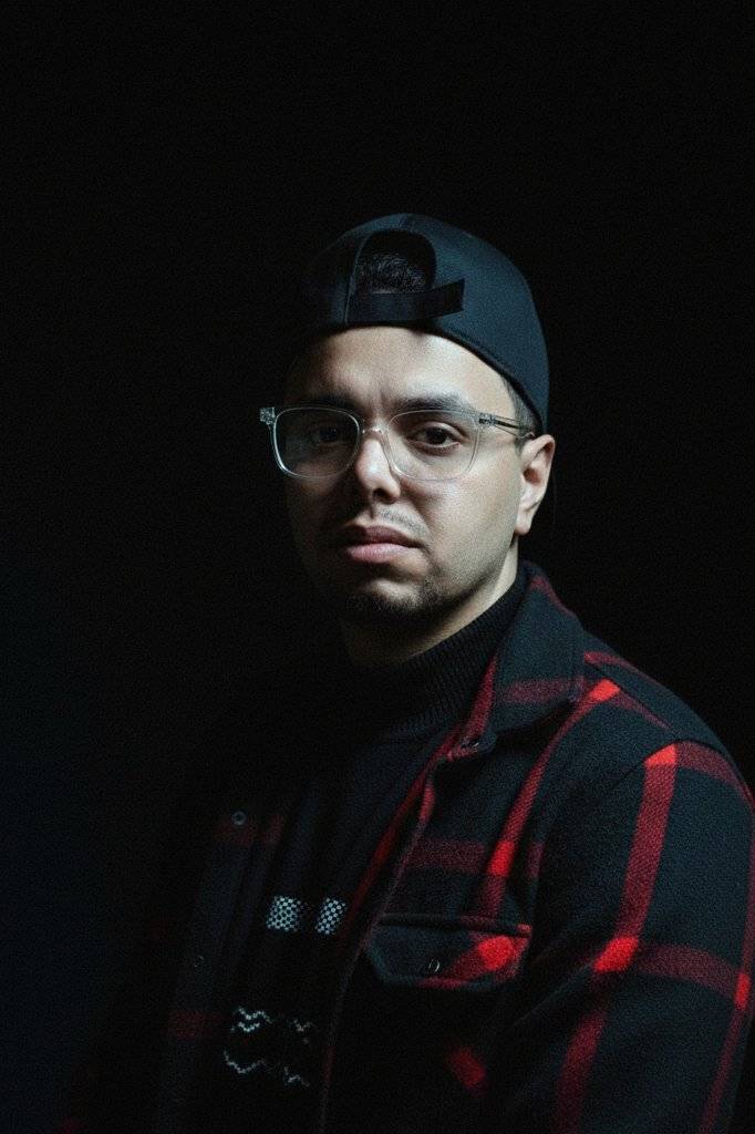 90841375 8110 medium large