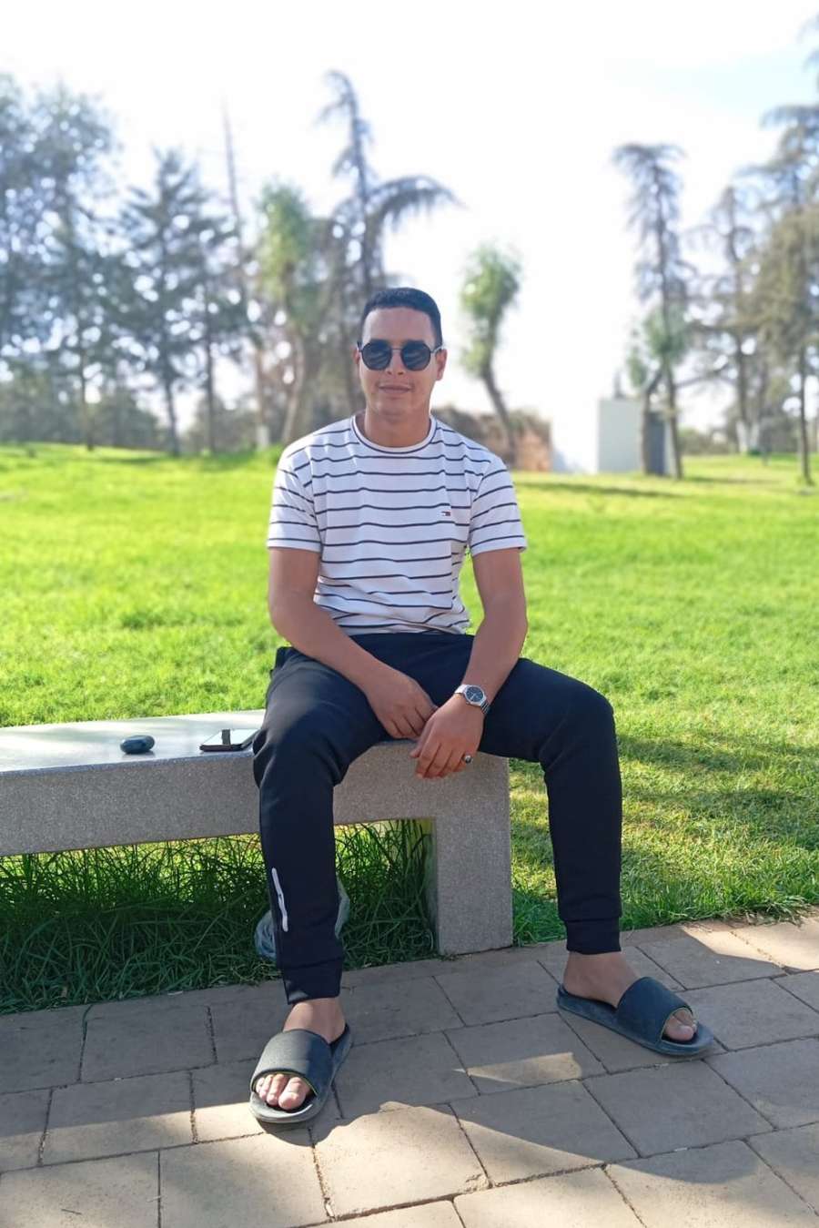 42788302 5212 medium large