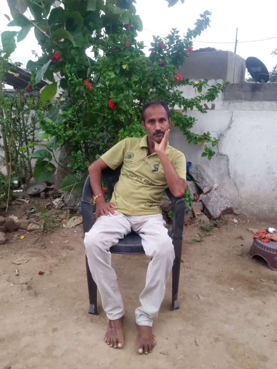 81909702 1520 medium large