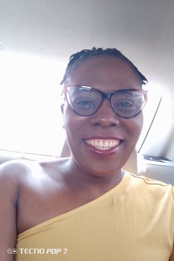 Gladys miencha's photo