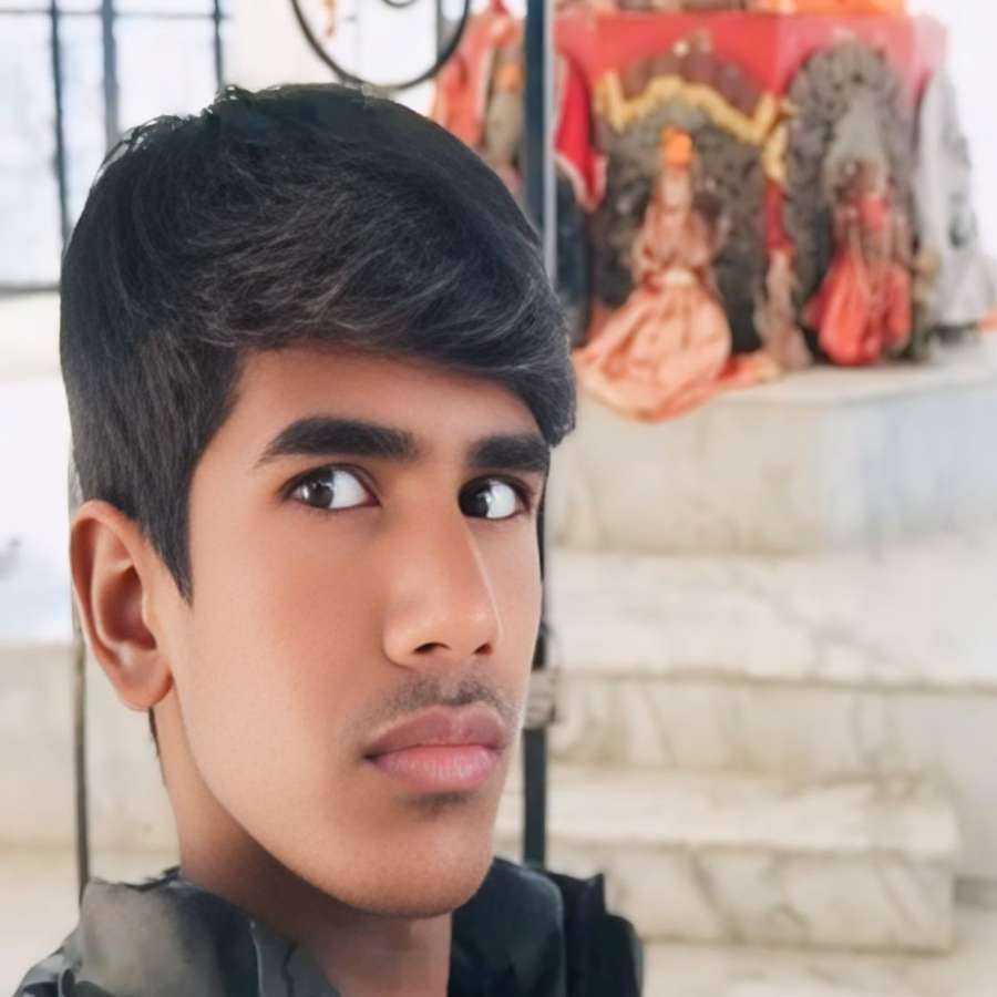 84339520 7345 medium large