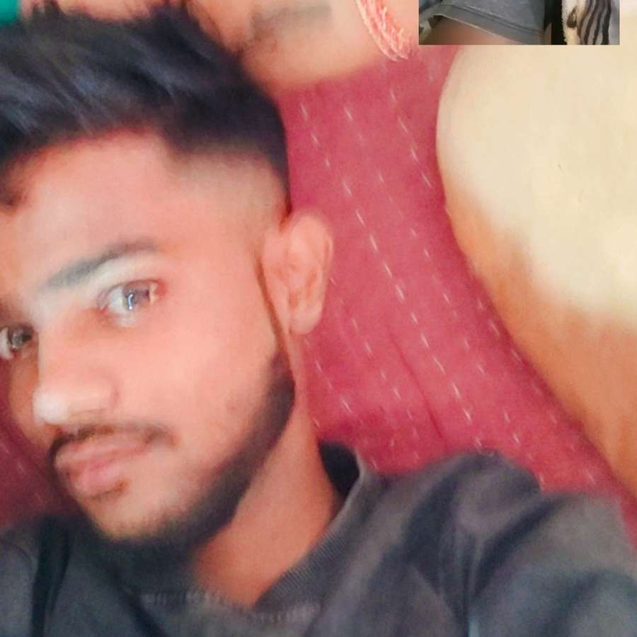 84743089 6785 medium large