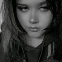 Emerald Villeneuve 's photo