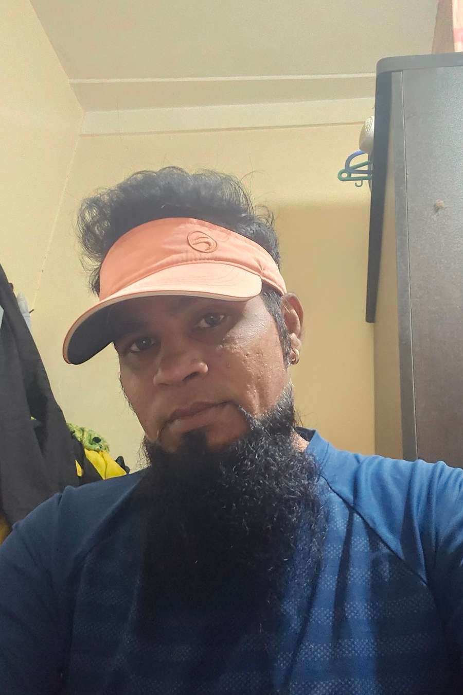 88589290 818 medium large