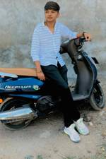 Lucky makwana's photo