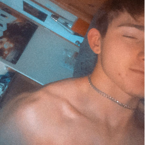 69287841 825