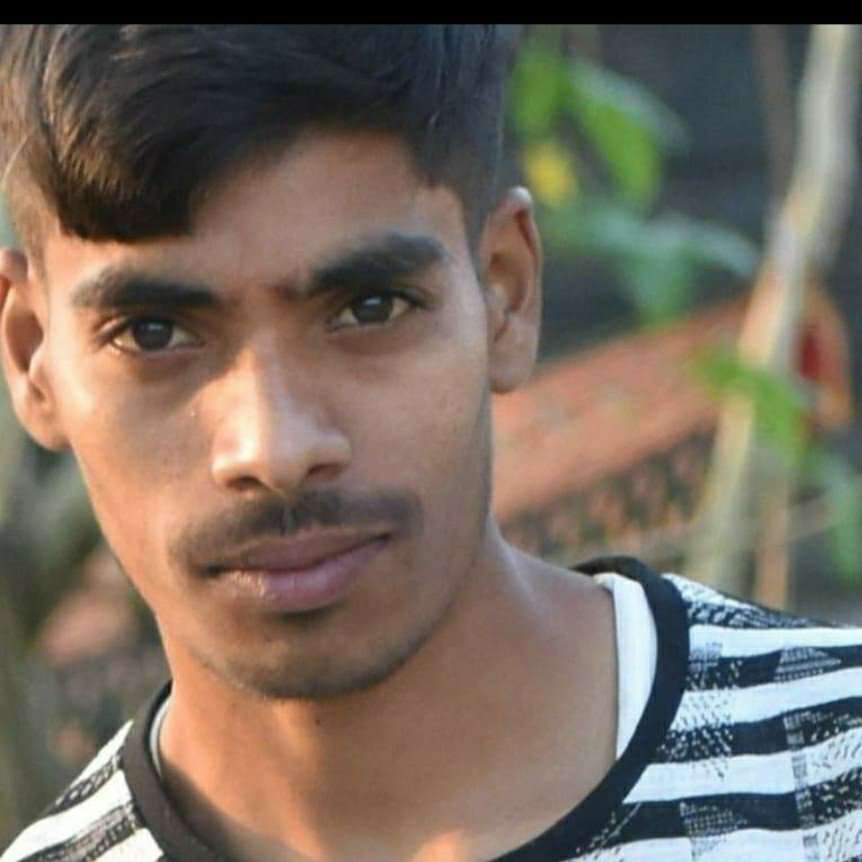 83472187 470 medium large