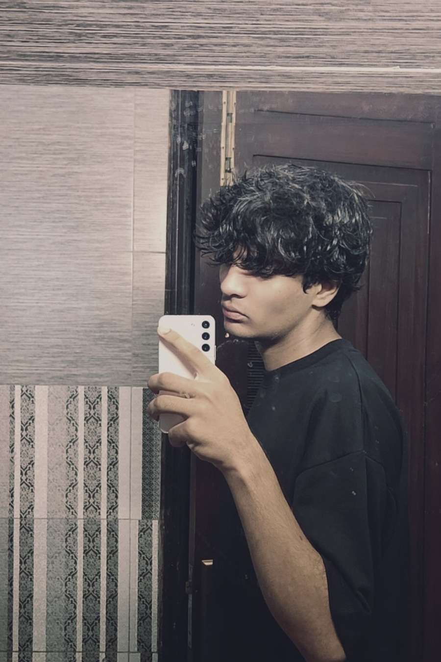 89222795 5476 medium large