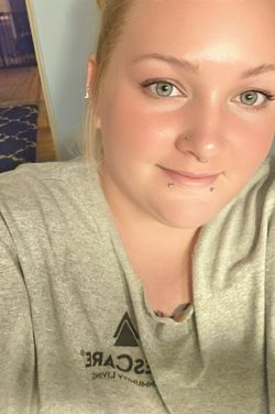 Hannah's photo