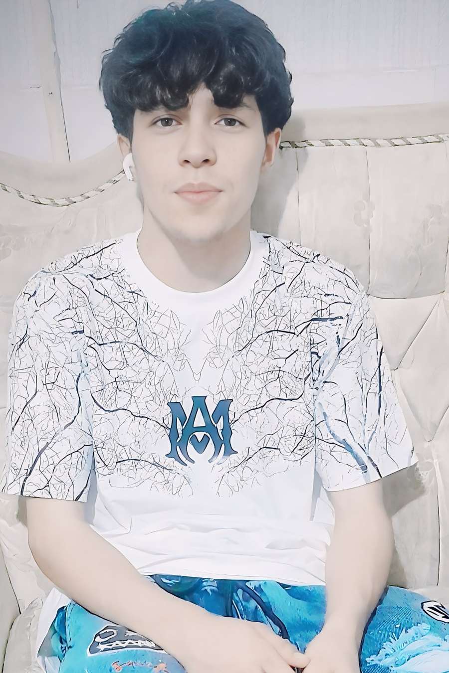 89474439 6909 medium large