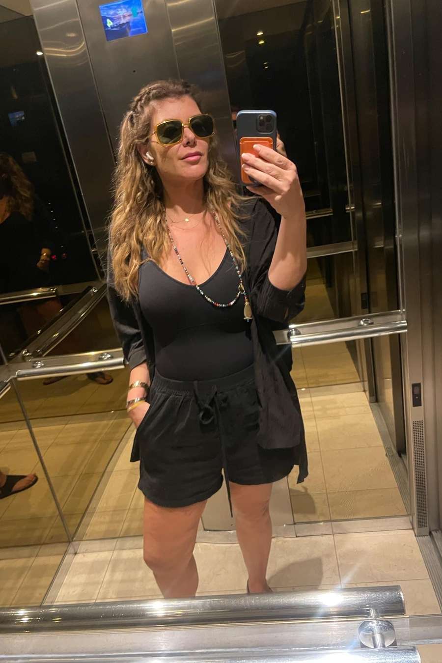 92498613 7341 medium large