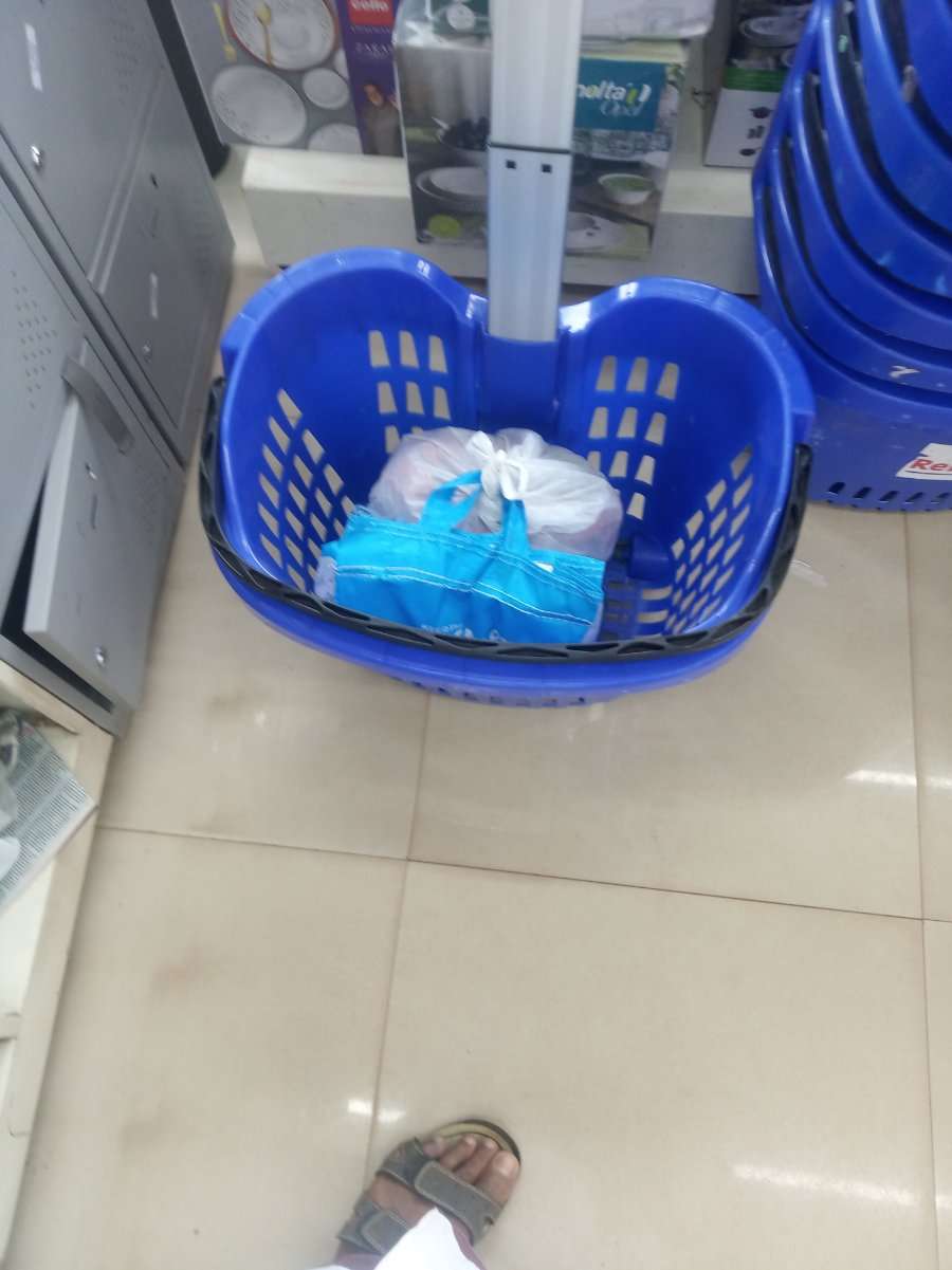 82471851 8636 medium large
