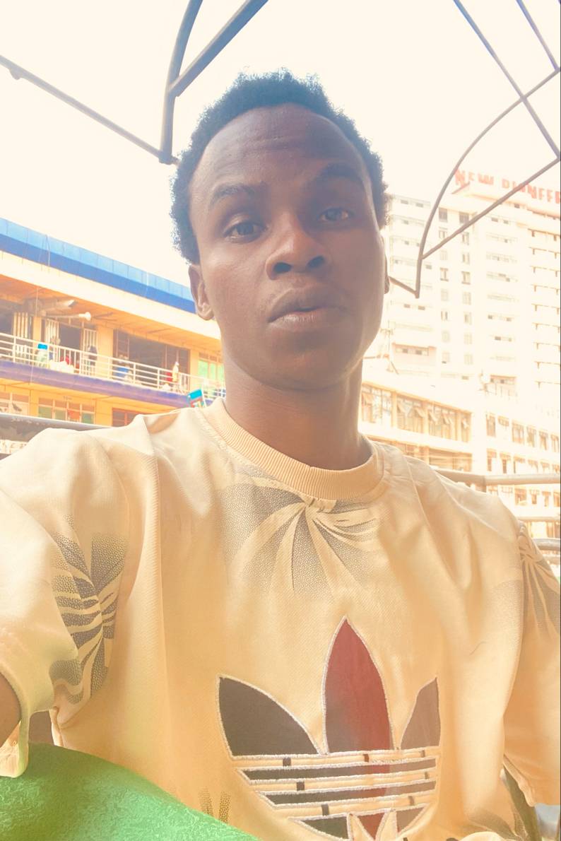 89905631 2421 medium large