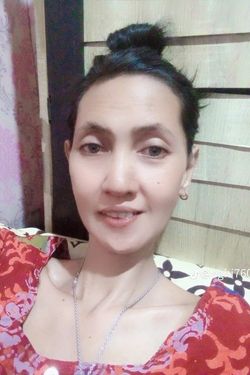 Triyana 's photo