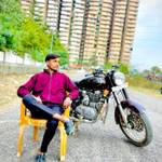 Manveer kohli 's photo