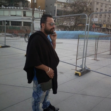 12403967 749