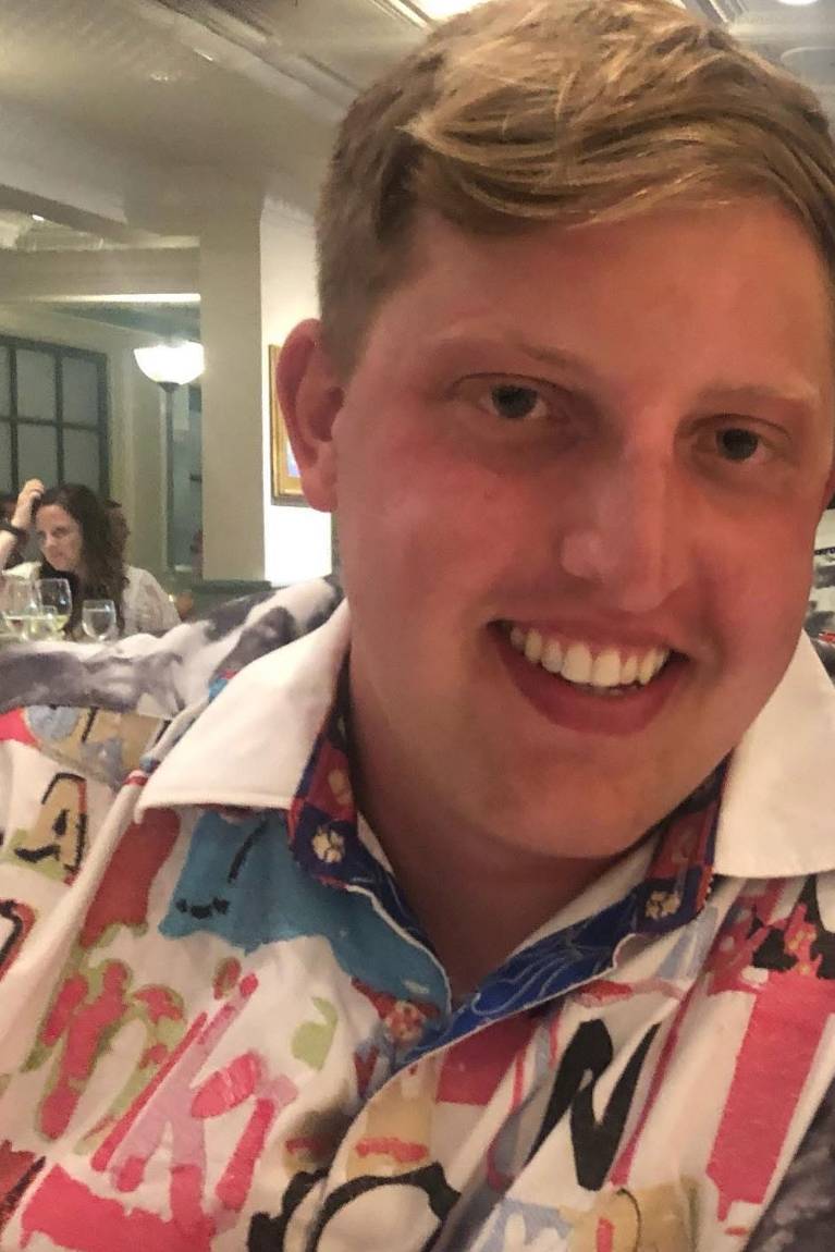 89450685 810 medium large