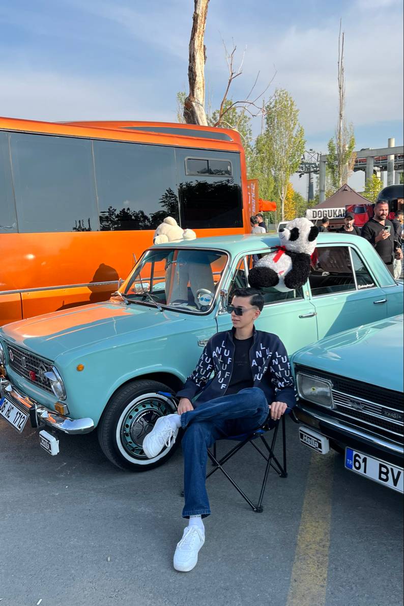 89802959 8454 medium large