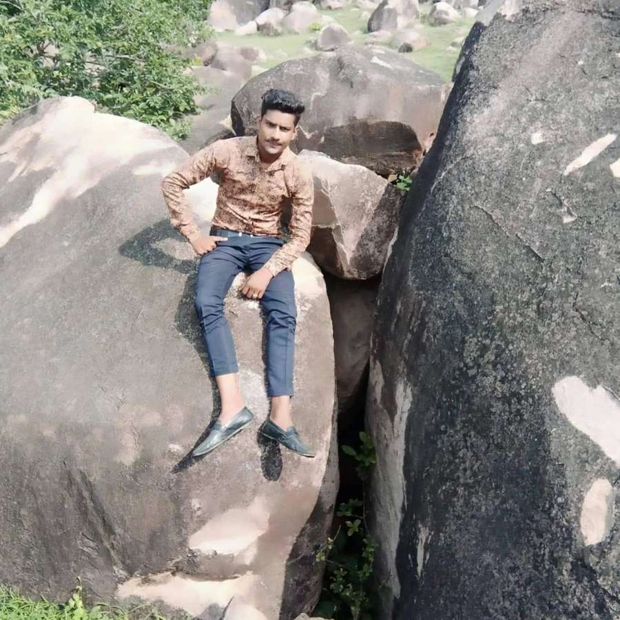 84056539 5165 medium large