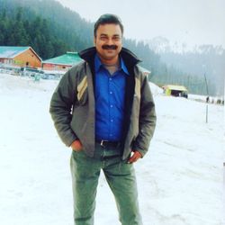 Utsav's photo