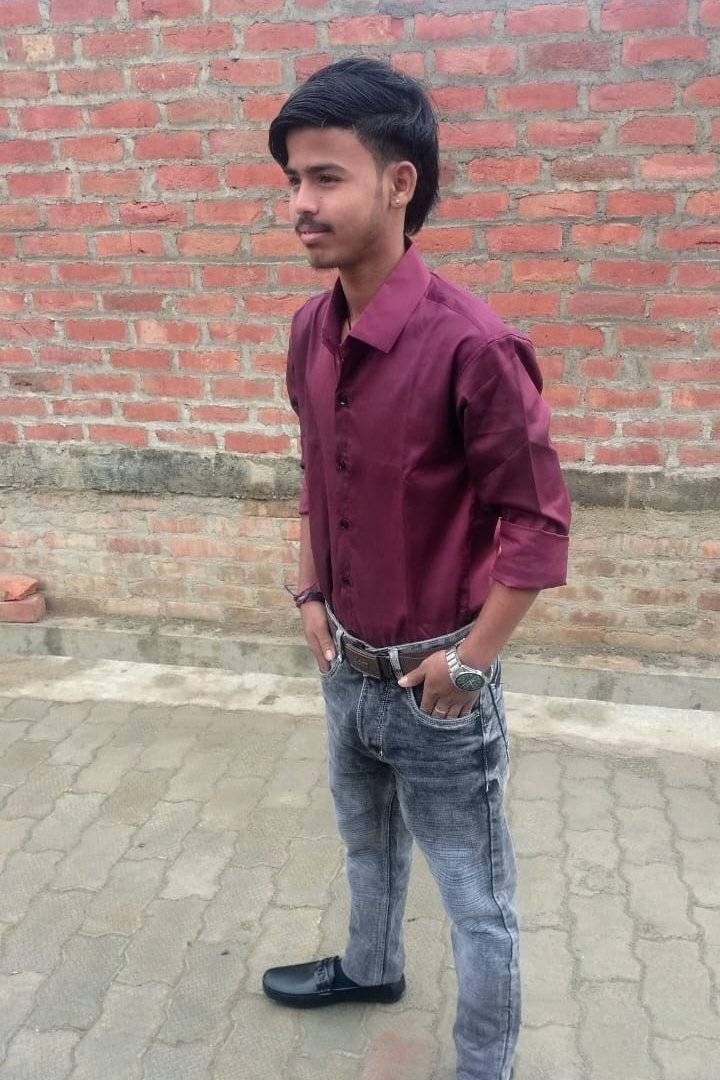 92684572 905 medium large
