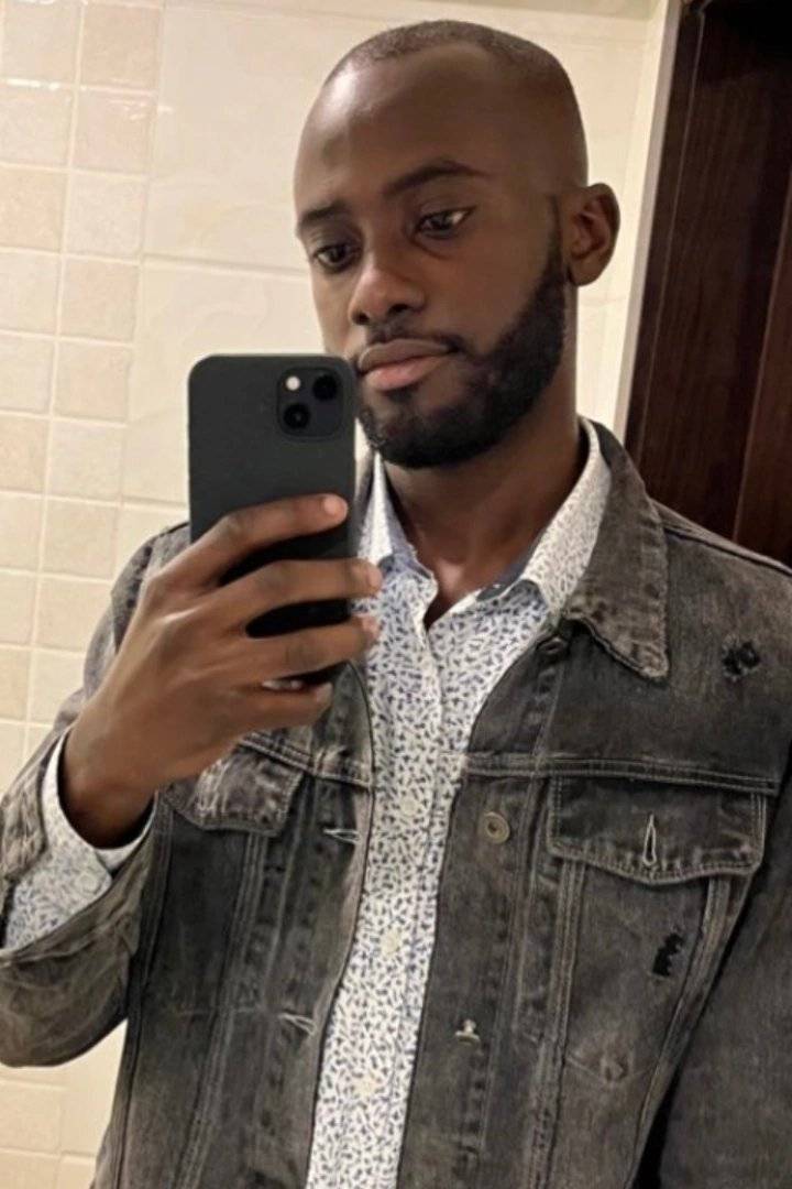 89948948 6927 medium large