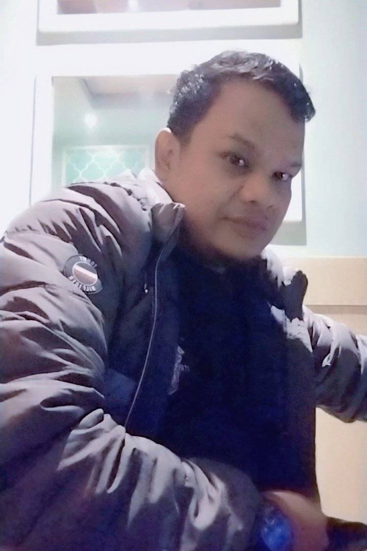 89392934 7464 medium large