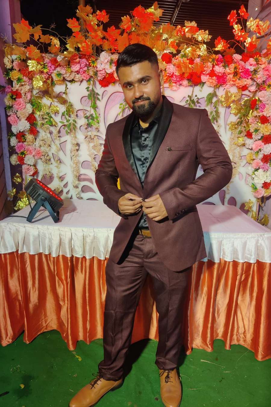 90183970 77 medium large