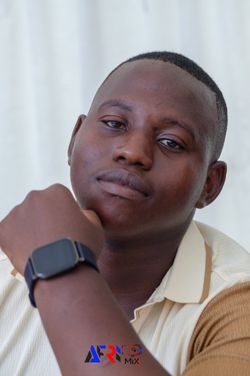 Blessing Chimwemwe's photo