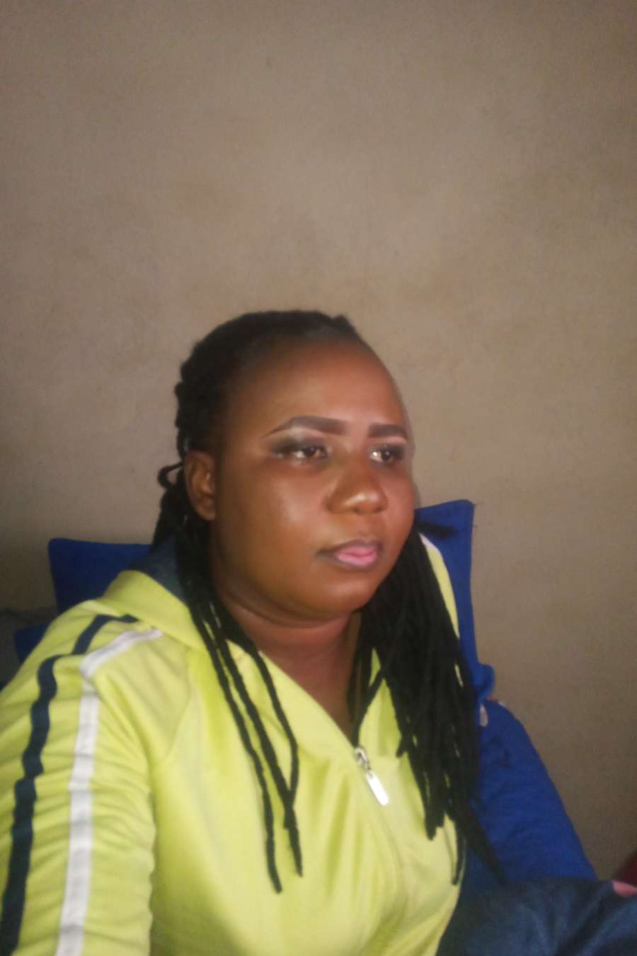 89097374 4750 medium large