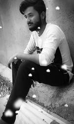 Shubham Yawalikar 's photo