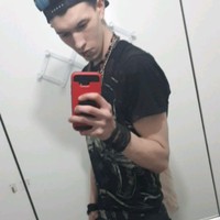 Tyler McLean 's photo