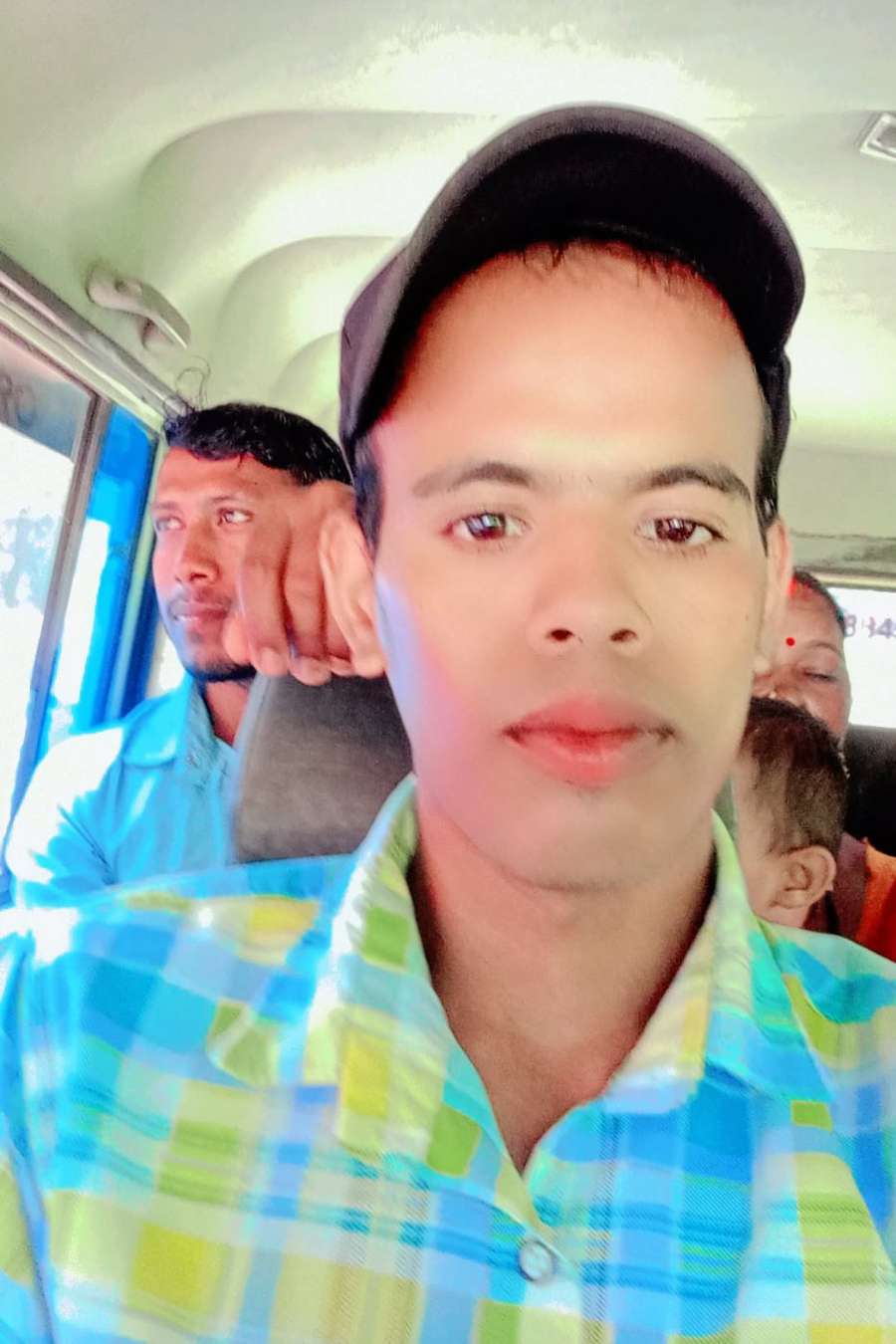 89823028 8576 medium large