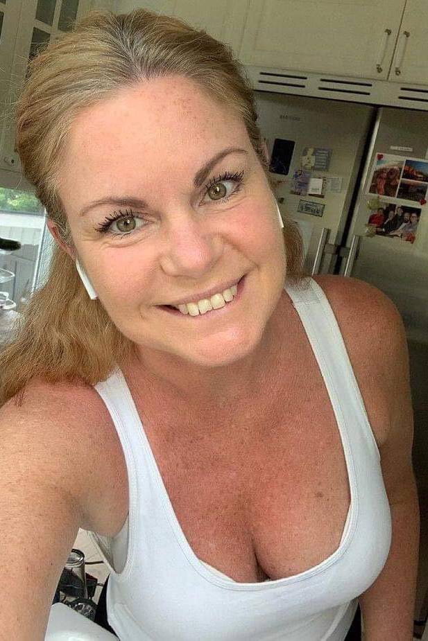 90818235 4748 medium large