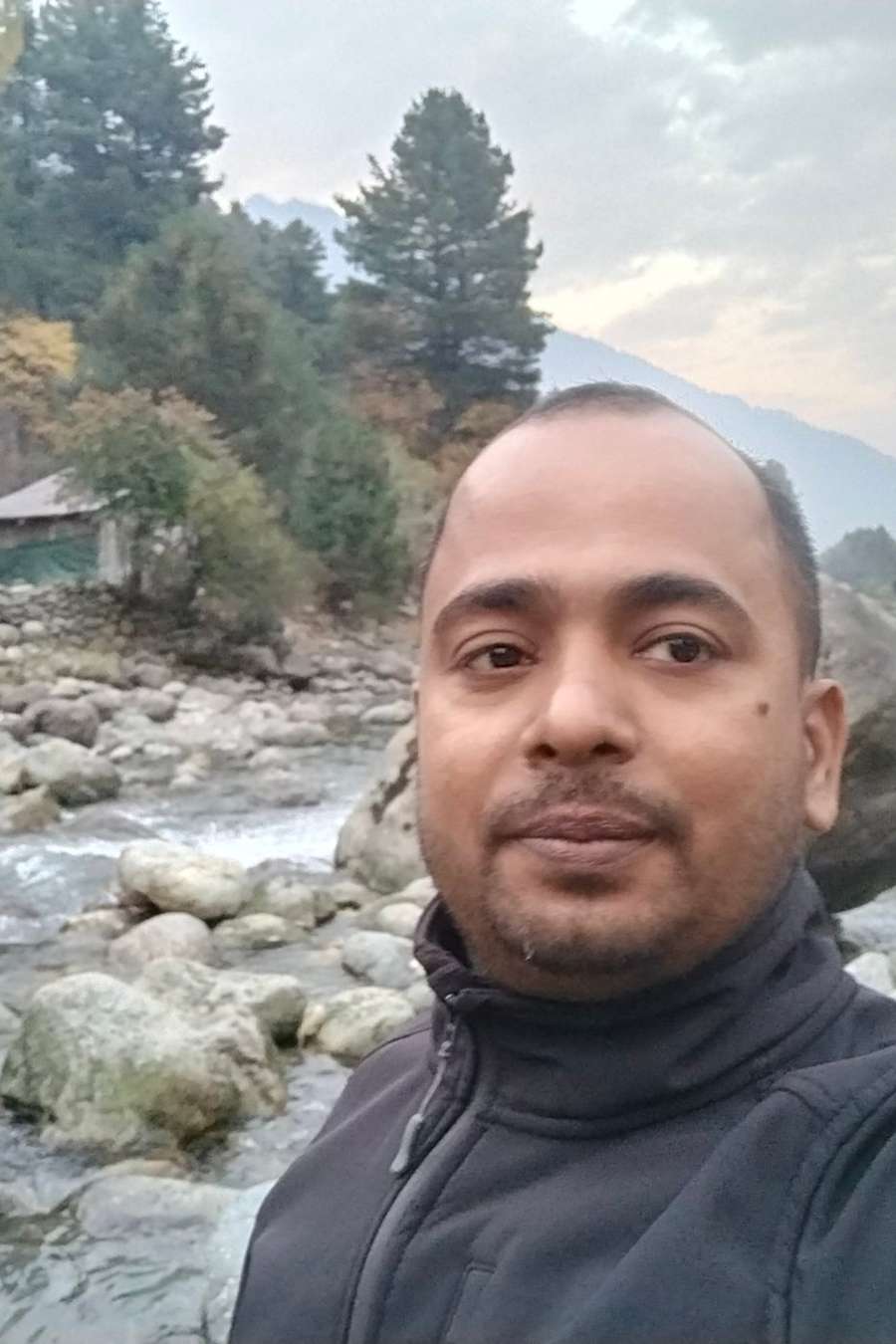 93140669 6853 medium large