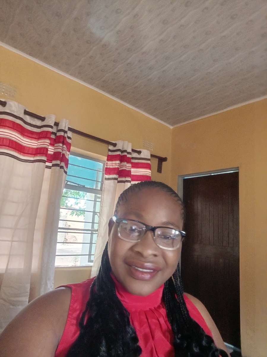 84104648 575 medium large