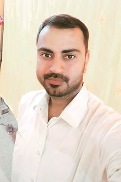 Aashu Tiwari 's photo