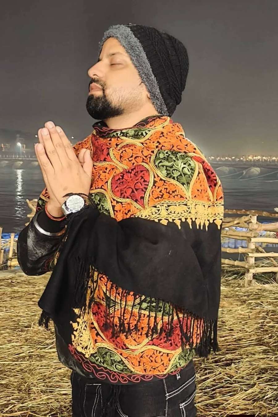 89813778 1091 medium large