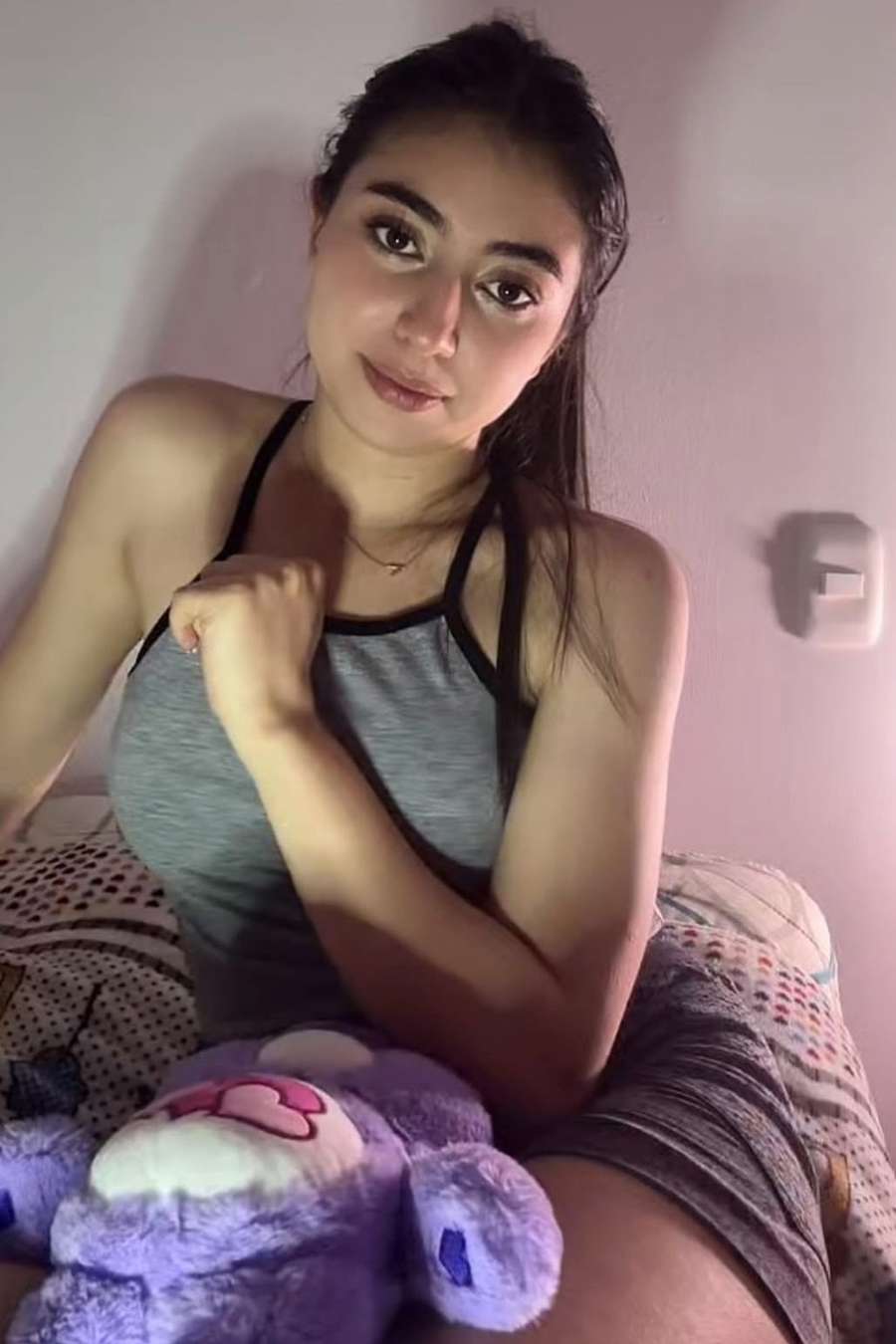 89541936 2831 medium large
